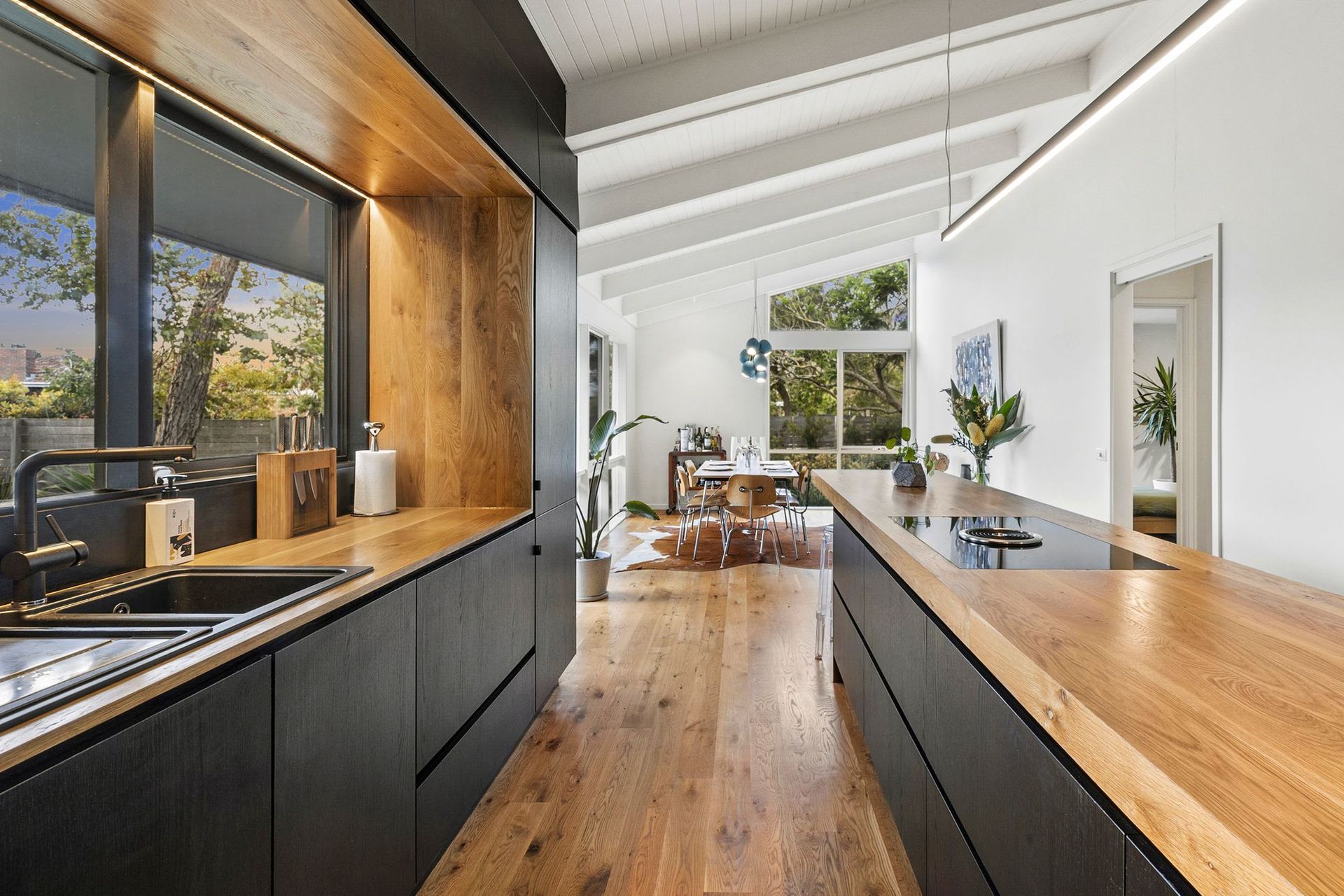 This is Larry, Barwon Heads