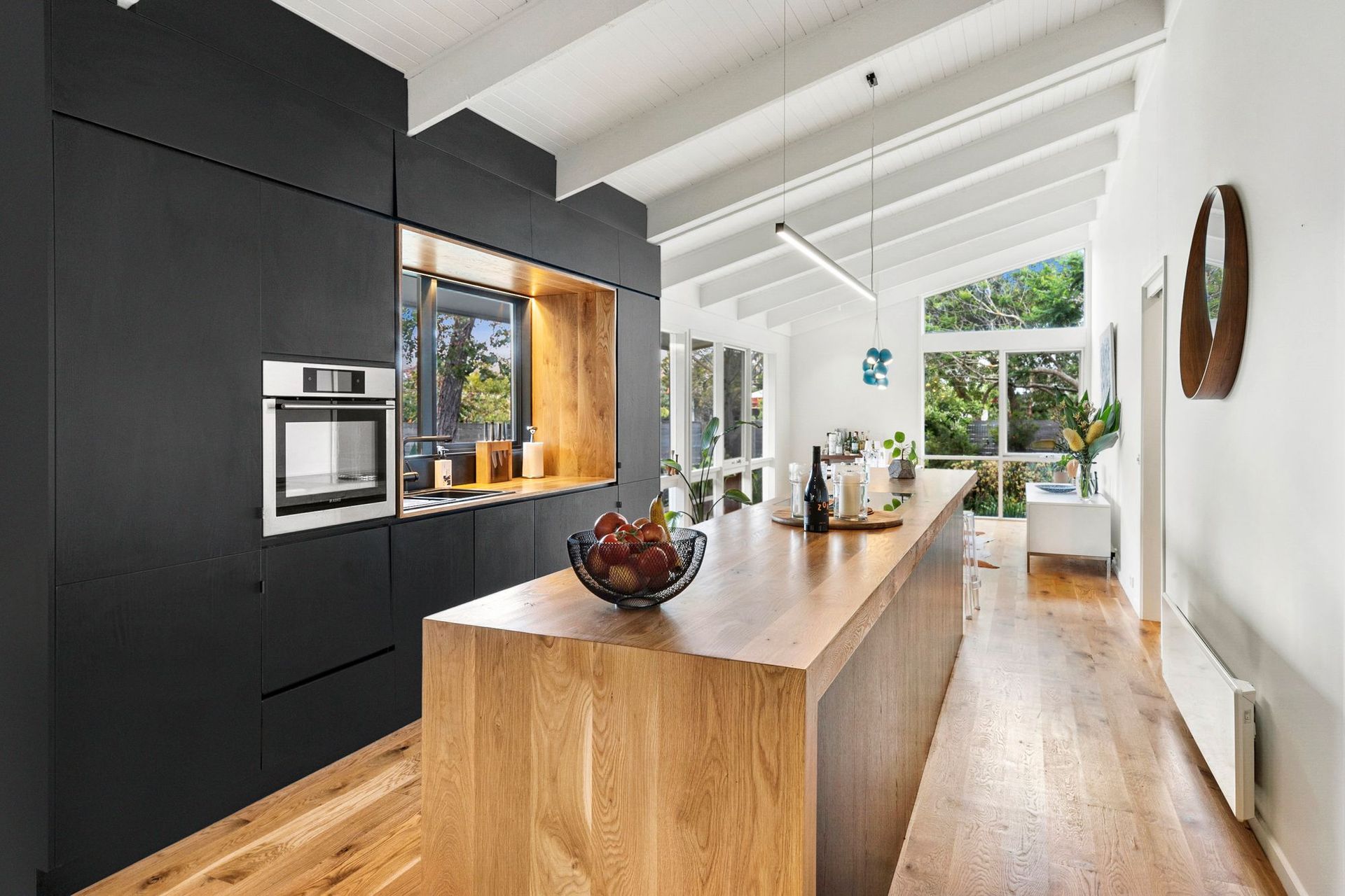 This is Larry, Barwon Heads