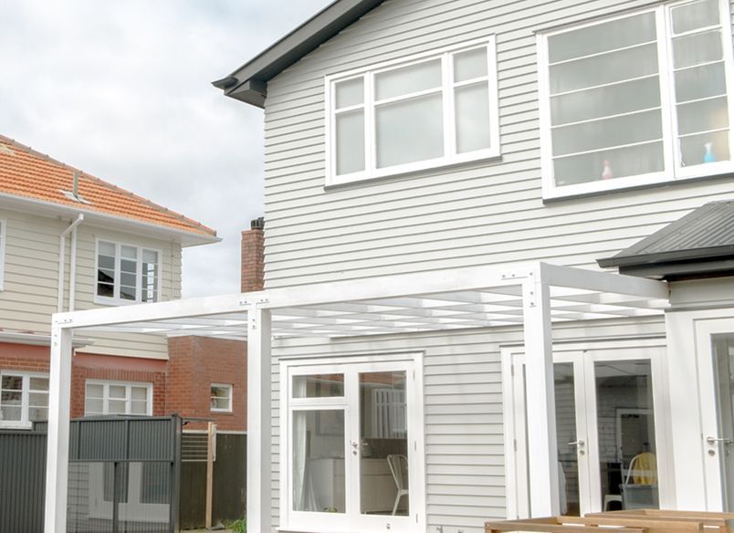 Toon Crescent, Epuni