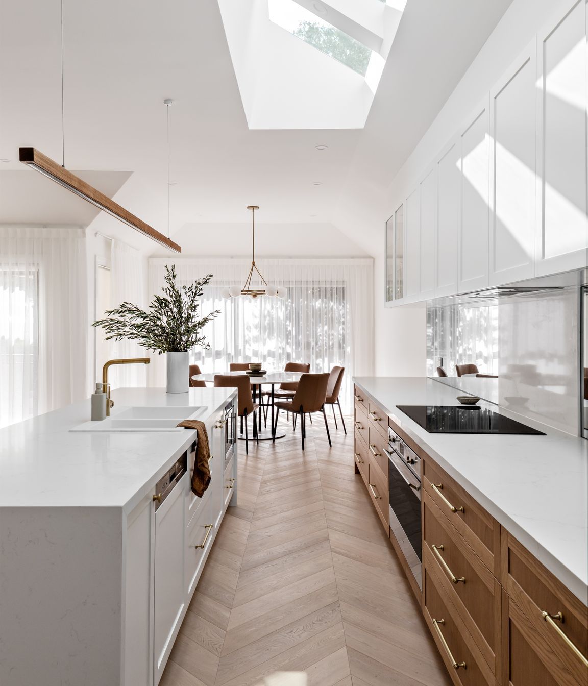 The Spanish Mission Coogee Home - Kitchen
