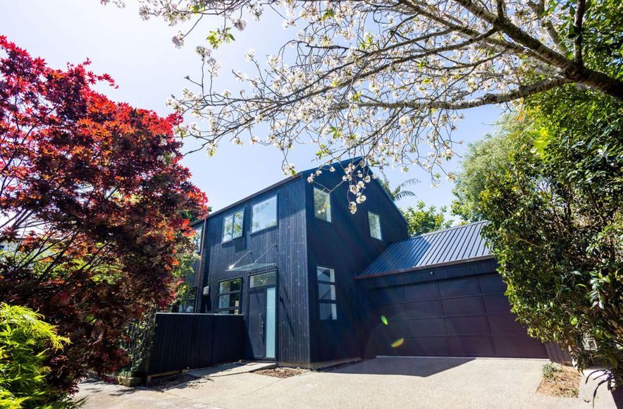 Reclad and Full Interior House makeover