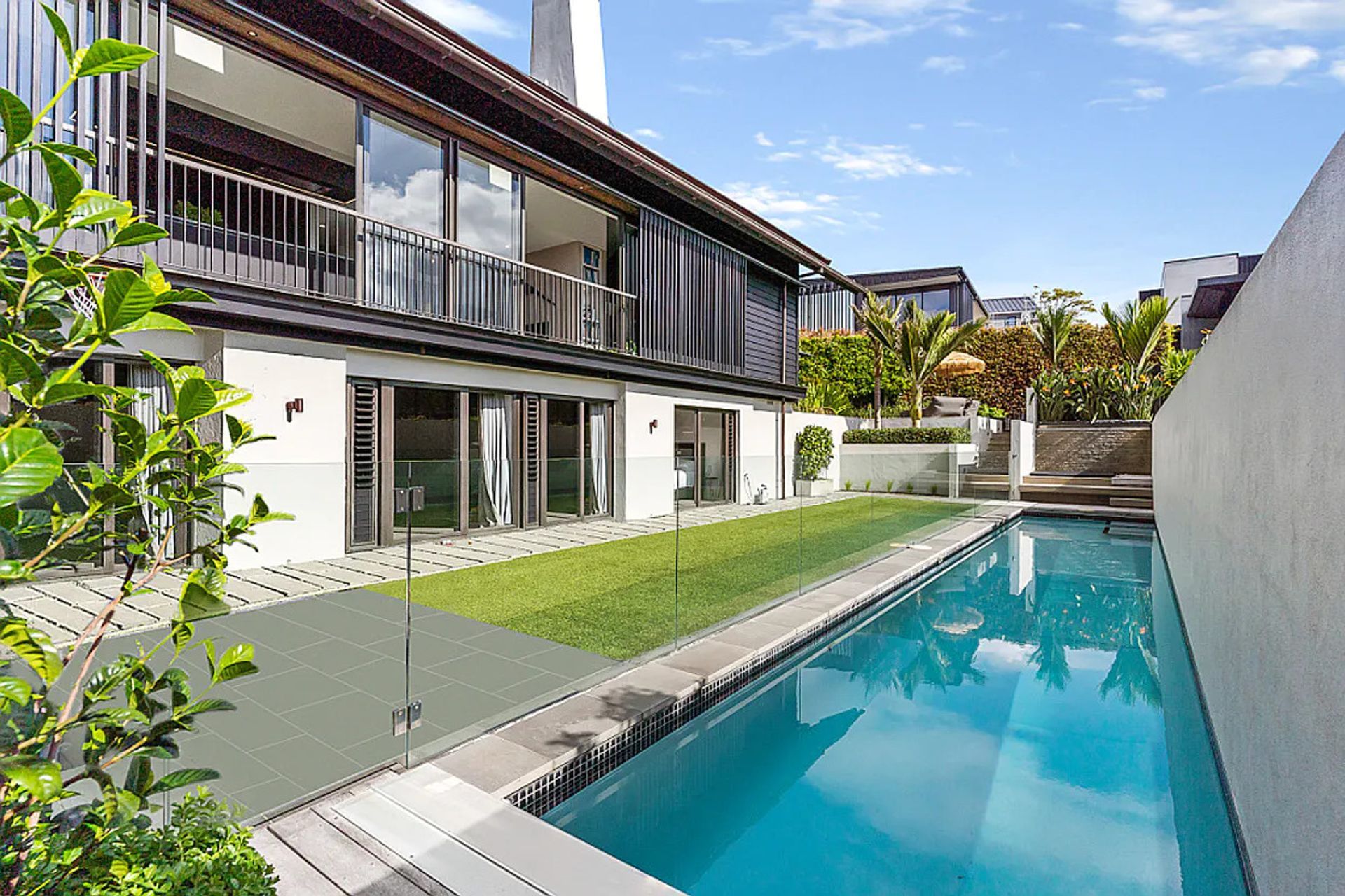 Victoria Ave Extension