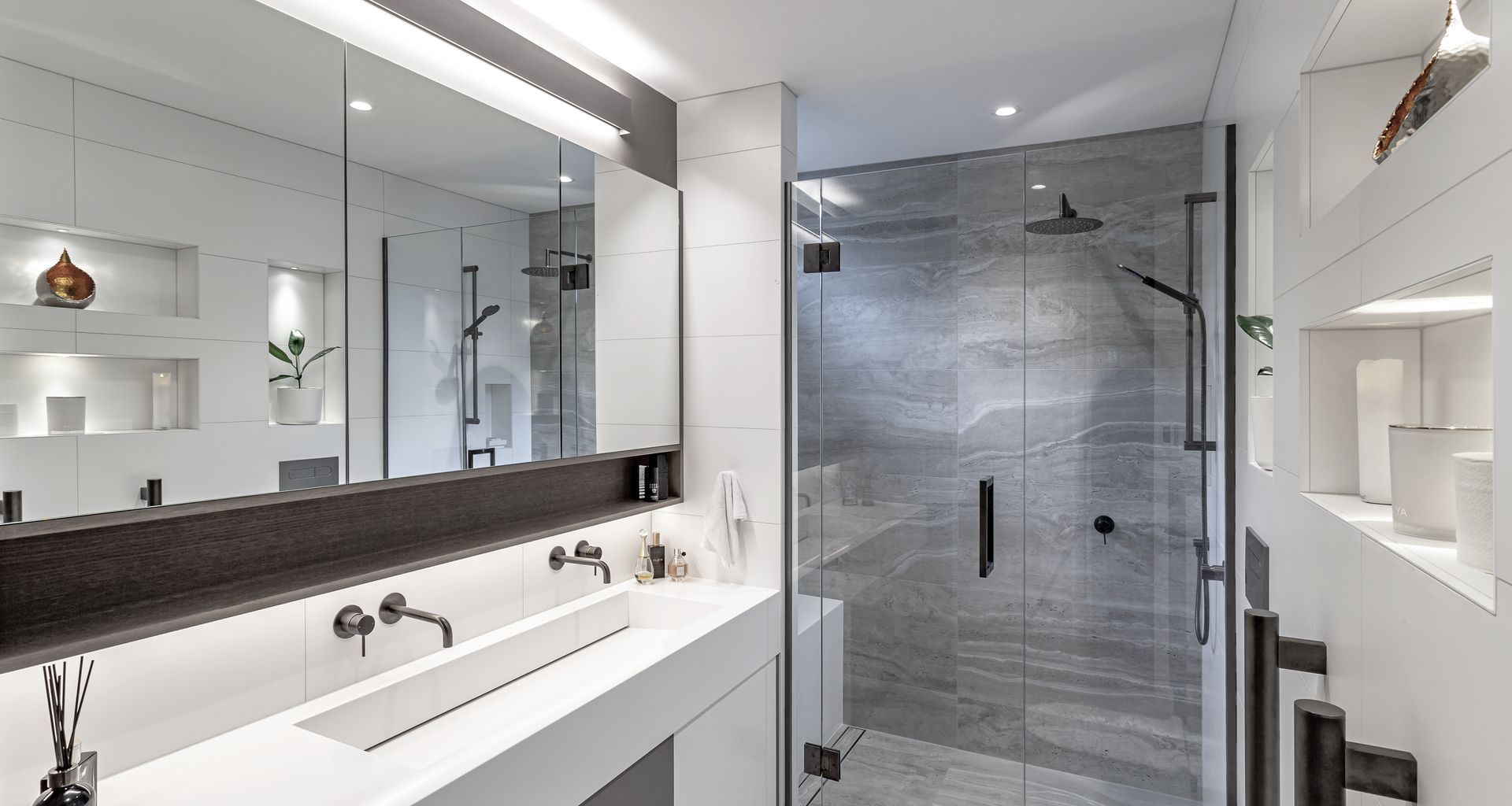 St Mary's Bay Master Bathroom banner