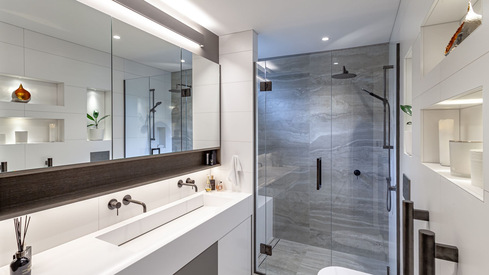 St Mary's Bay Master Bathroom banner