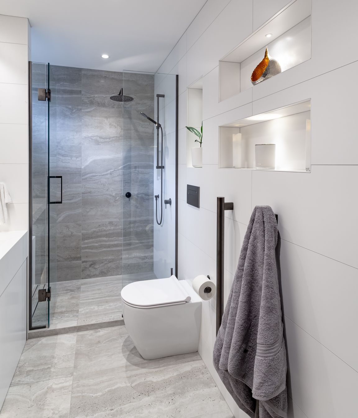 St Mary's Bay Master Bathroom