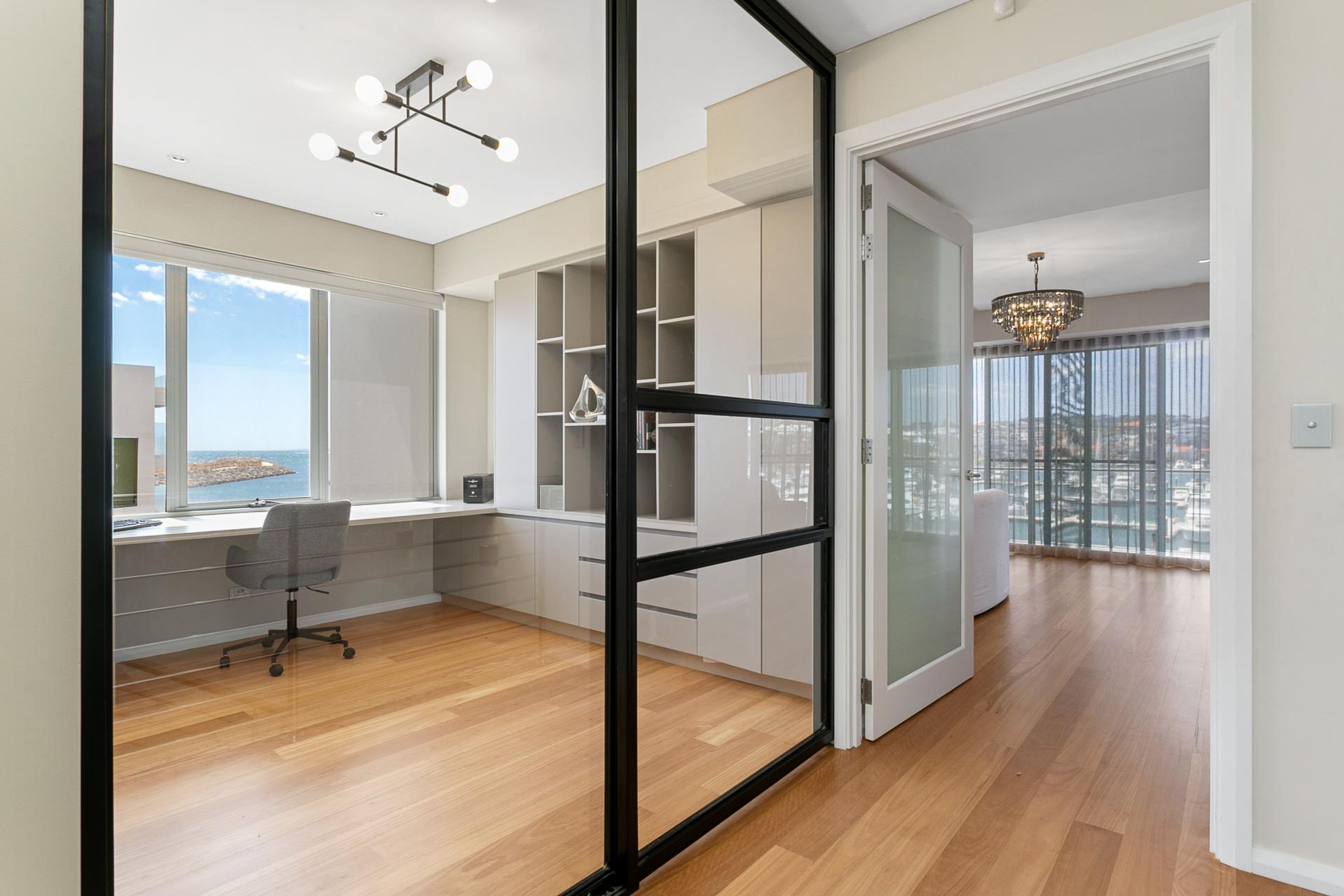 Southampton Lane, Mindarie