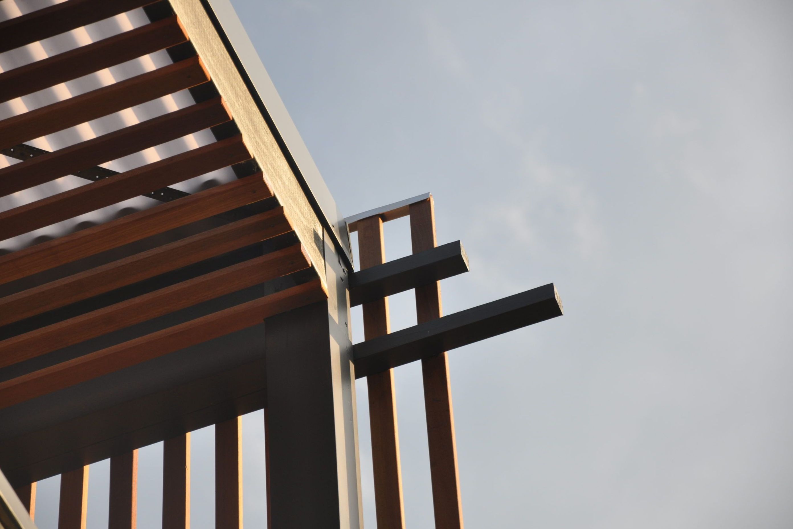 Western Sunshade