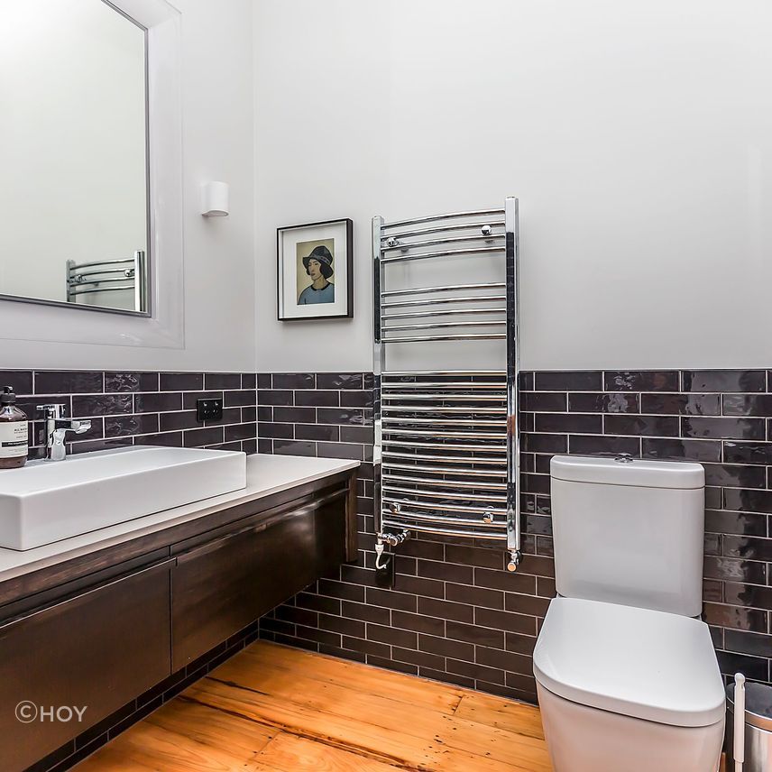 WW-7496-1-3-26-2nd-Bath.jpg
