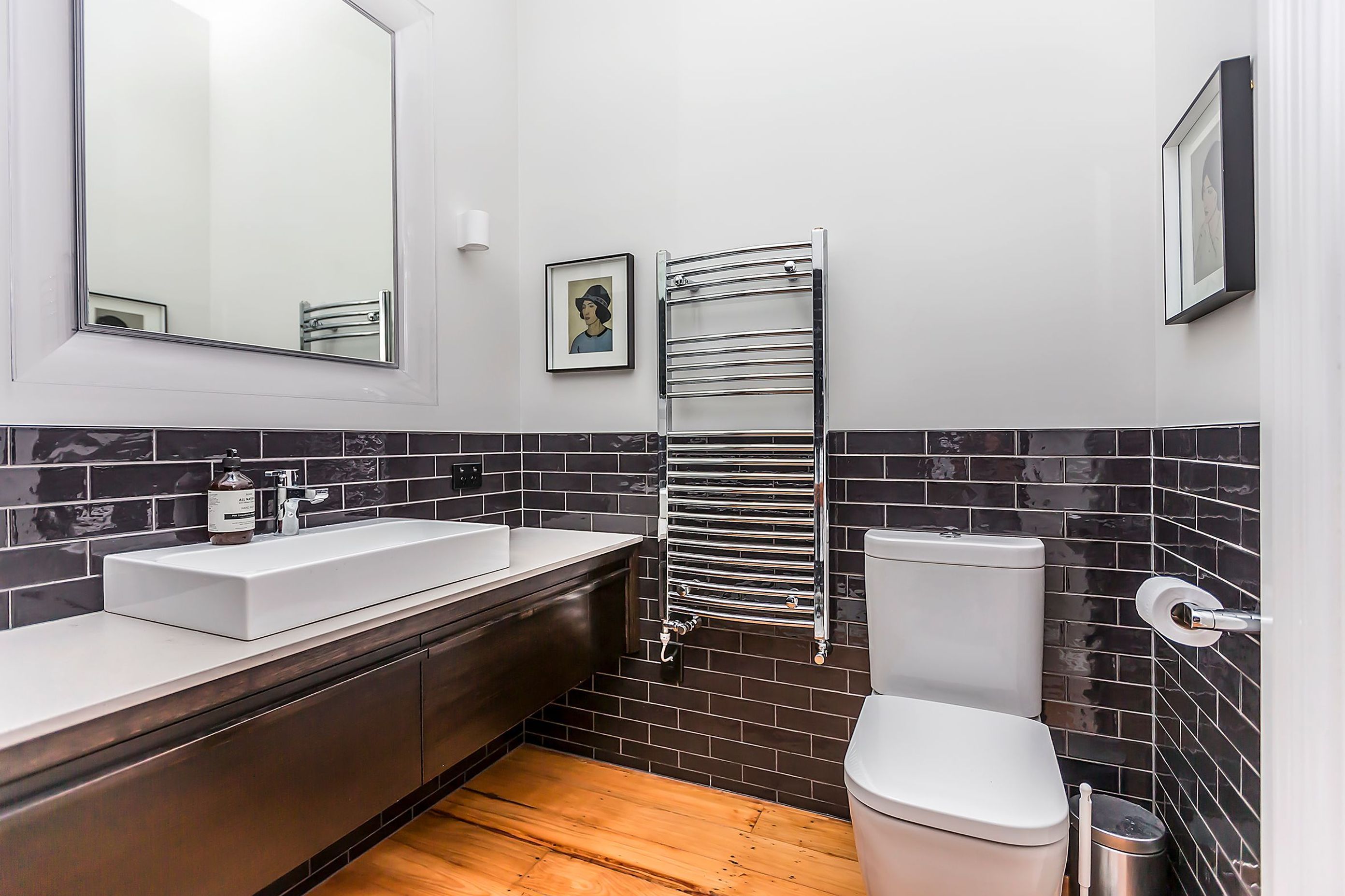 WW-7496-1-3-26-2nd-Bath.jpg