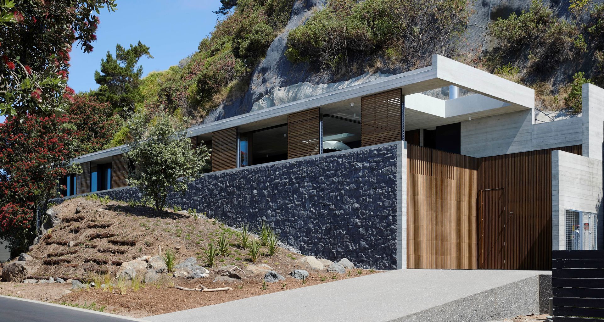 Holiday Home | Waiheke banner