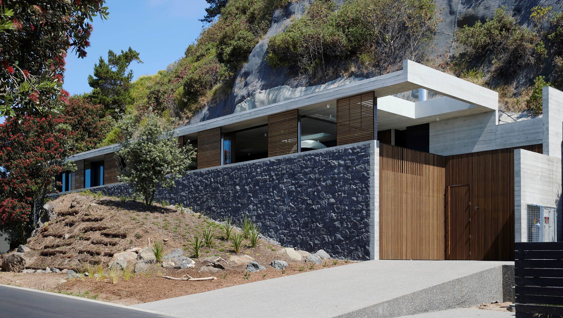 Holiday Home | Waiheke banner