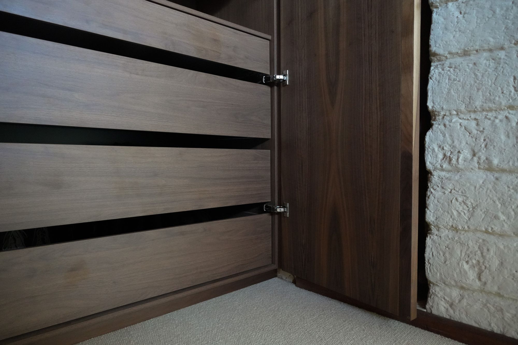 WarrandyteWardrobe7.jpg