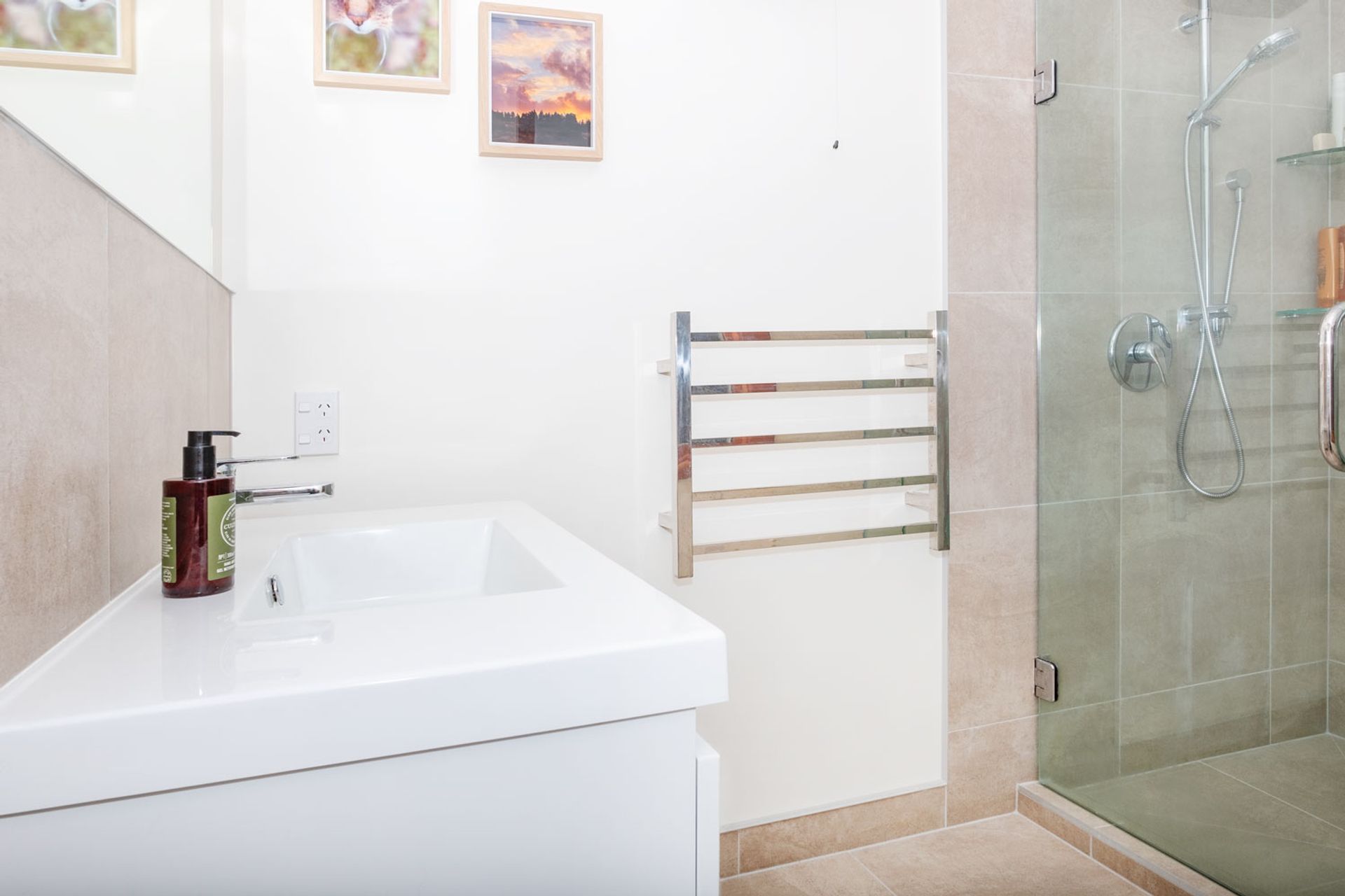 Photographer - Hayley Rhiannon Photography & Video