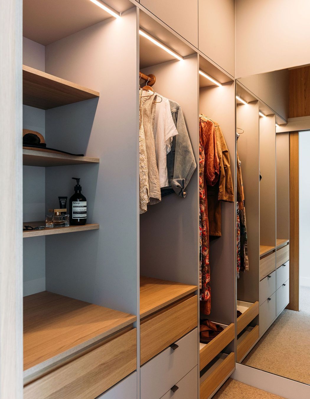 Modern, functional and stylish wardrobes.