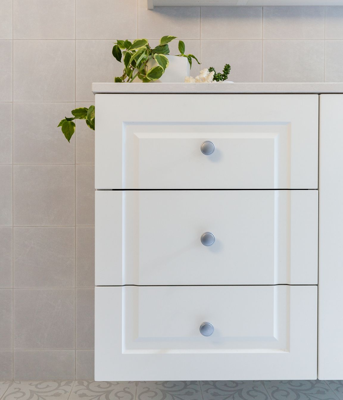 BATHROOM MAKEOVER