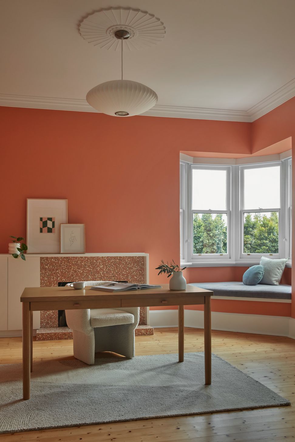 Windust-Archietcture-X-Interiors-Glenlivet-study-desk-daybed.jpg