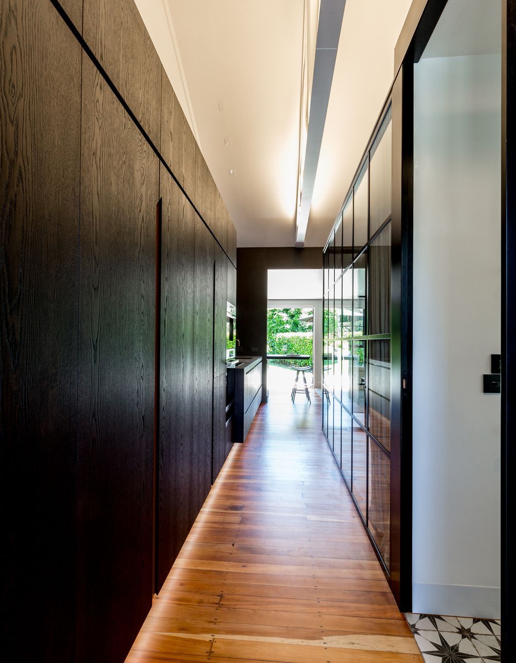 industrial Moa Apartment