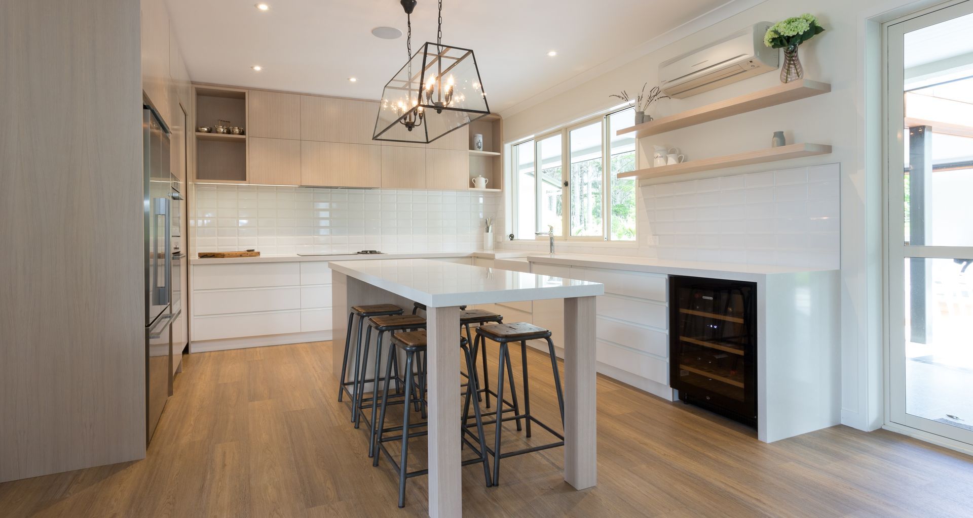 Modern Farmhouse Renovation banner