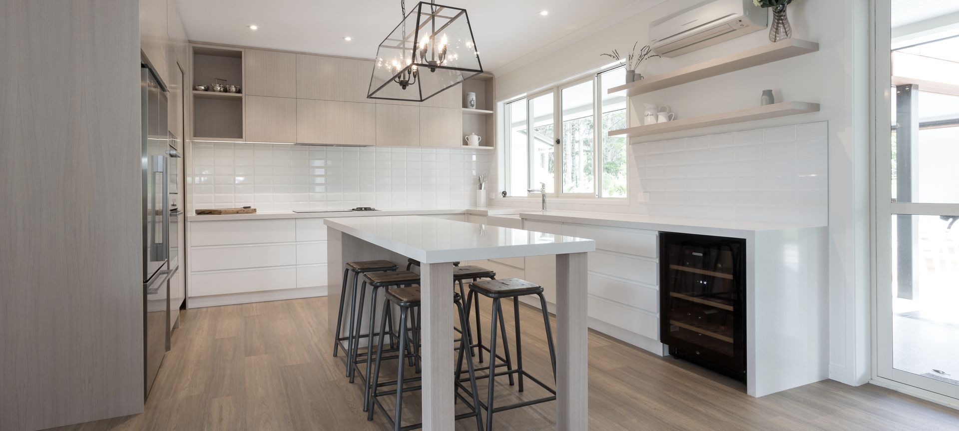 Modern Farmhouse Renovation banner