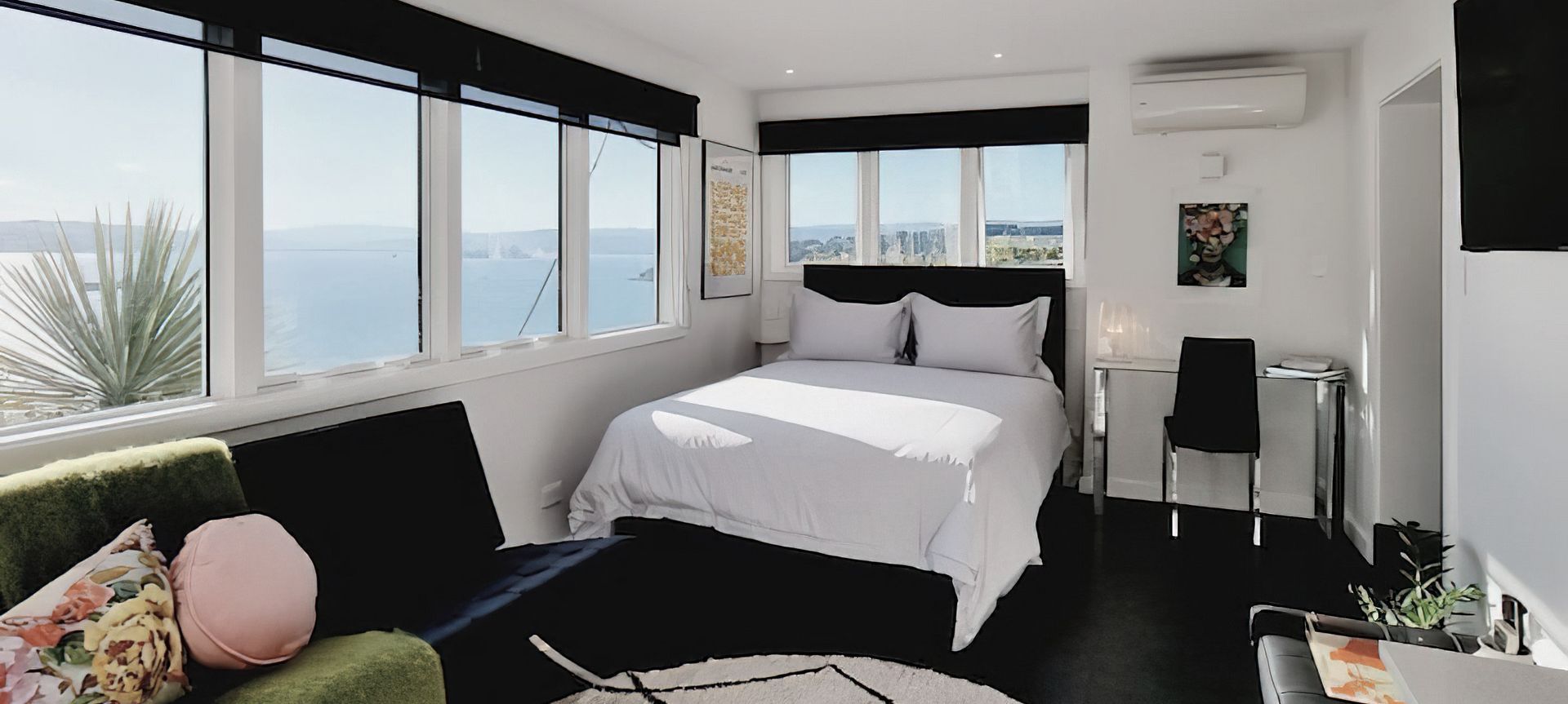 Roseneath Airbnb banner