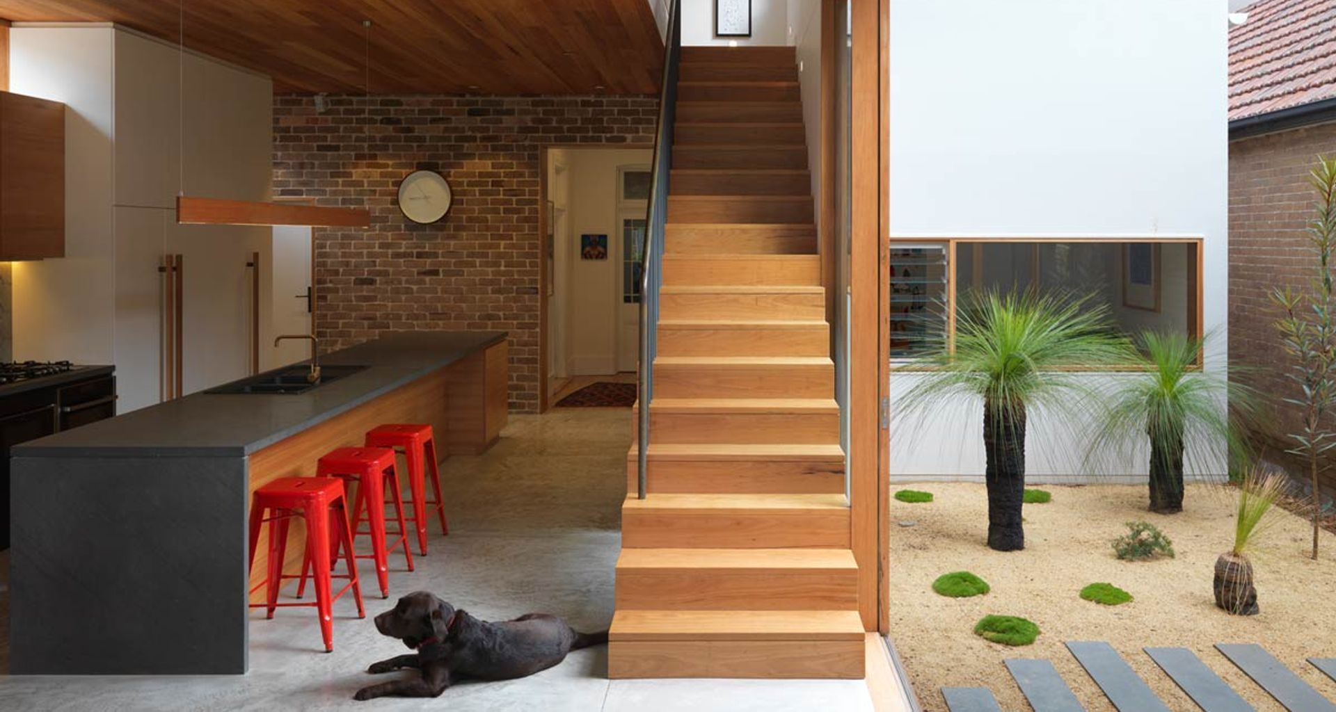 Suntrap House banner