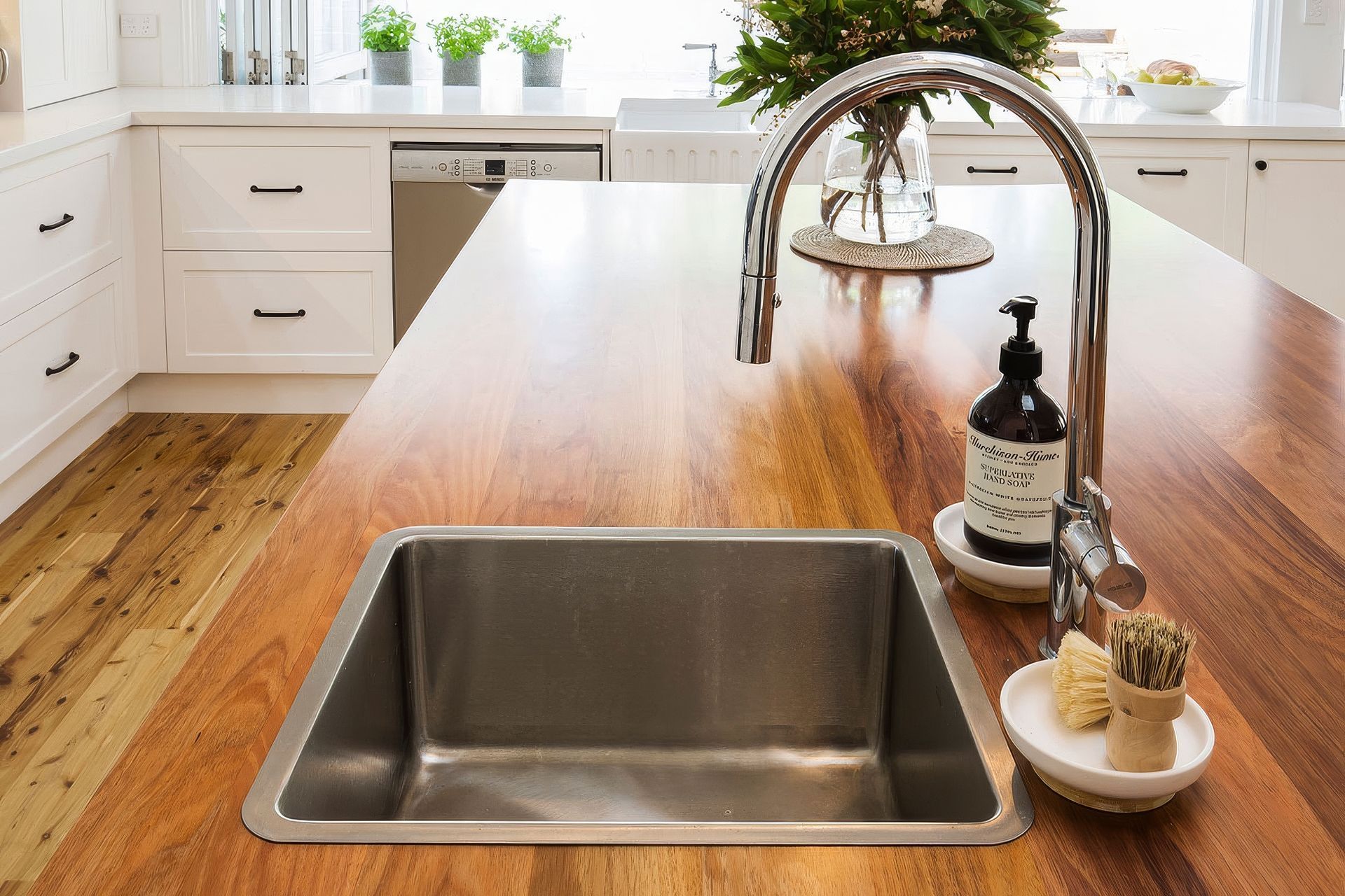 Hamptons Style Kitchen Countertop