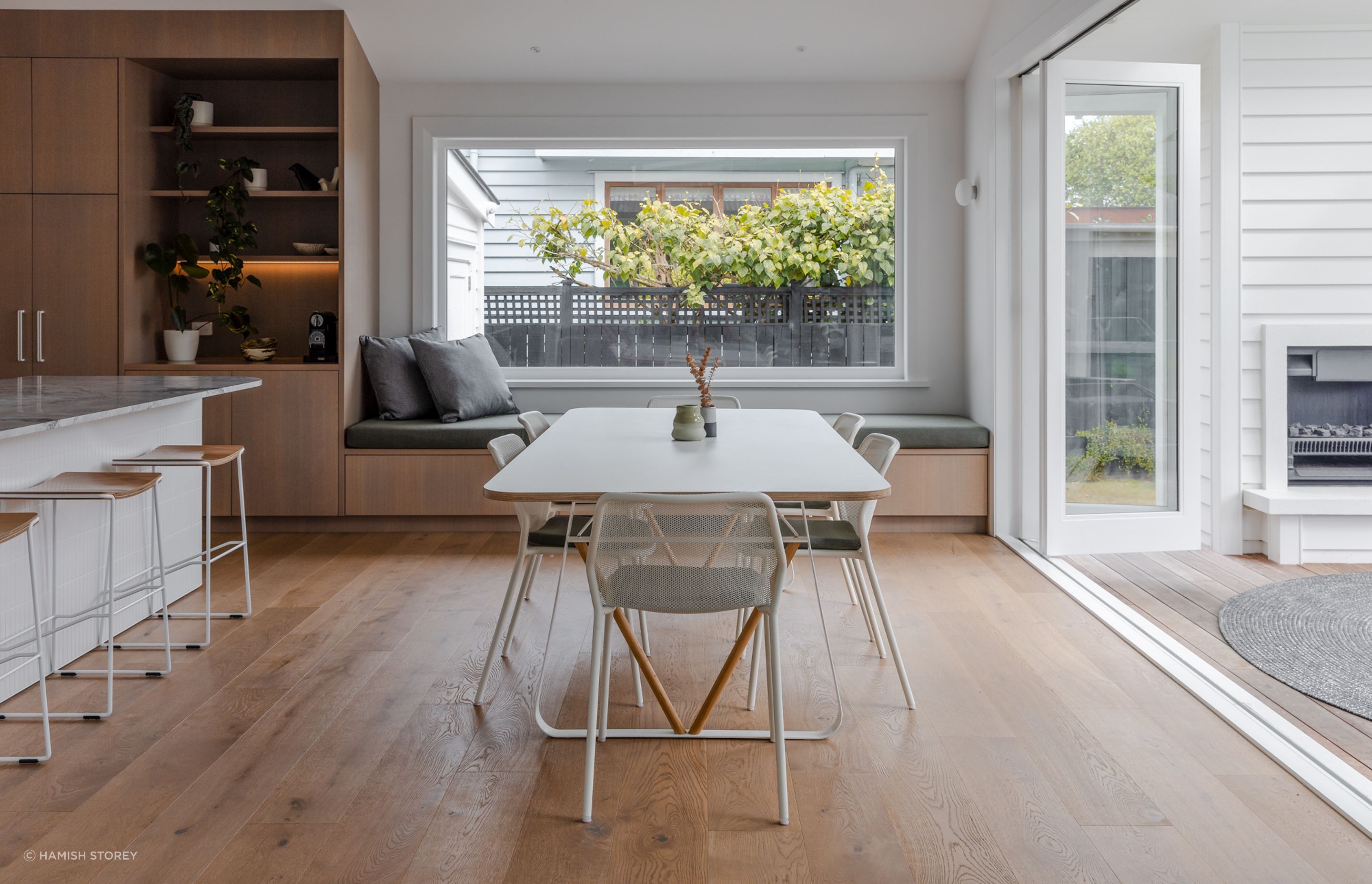atspace-licensed-online-size-Woodside-Rd-5-of-20-v2.jpg