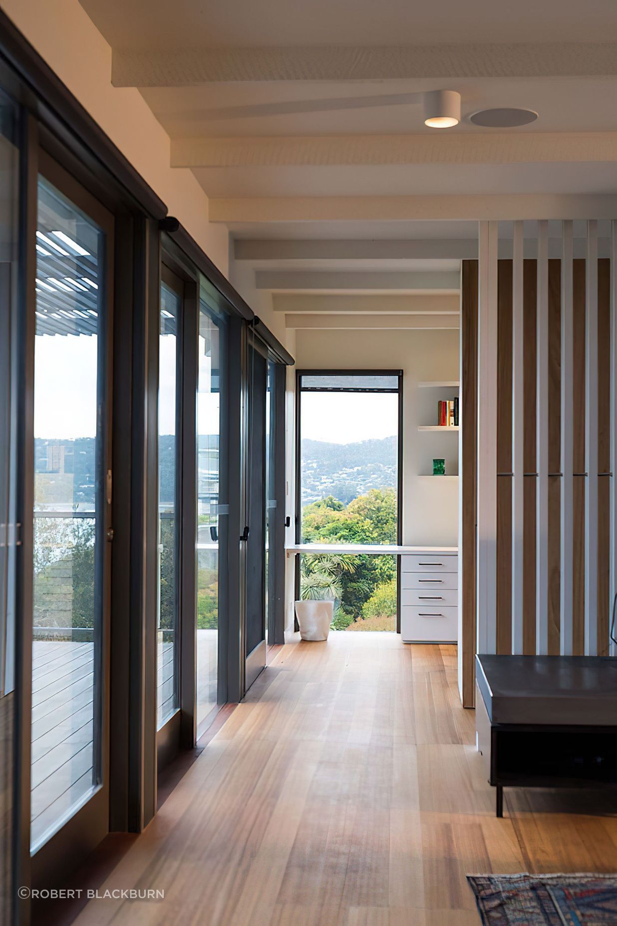 Lorne House