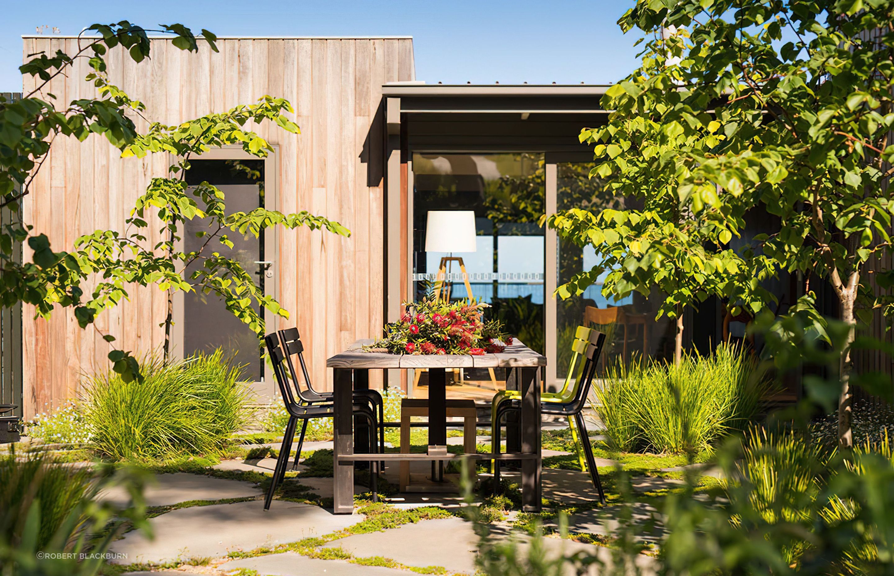 Lorne House