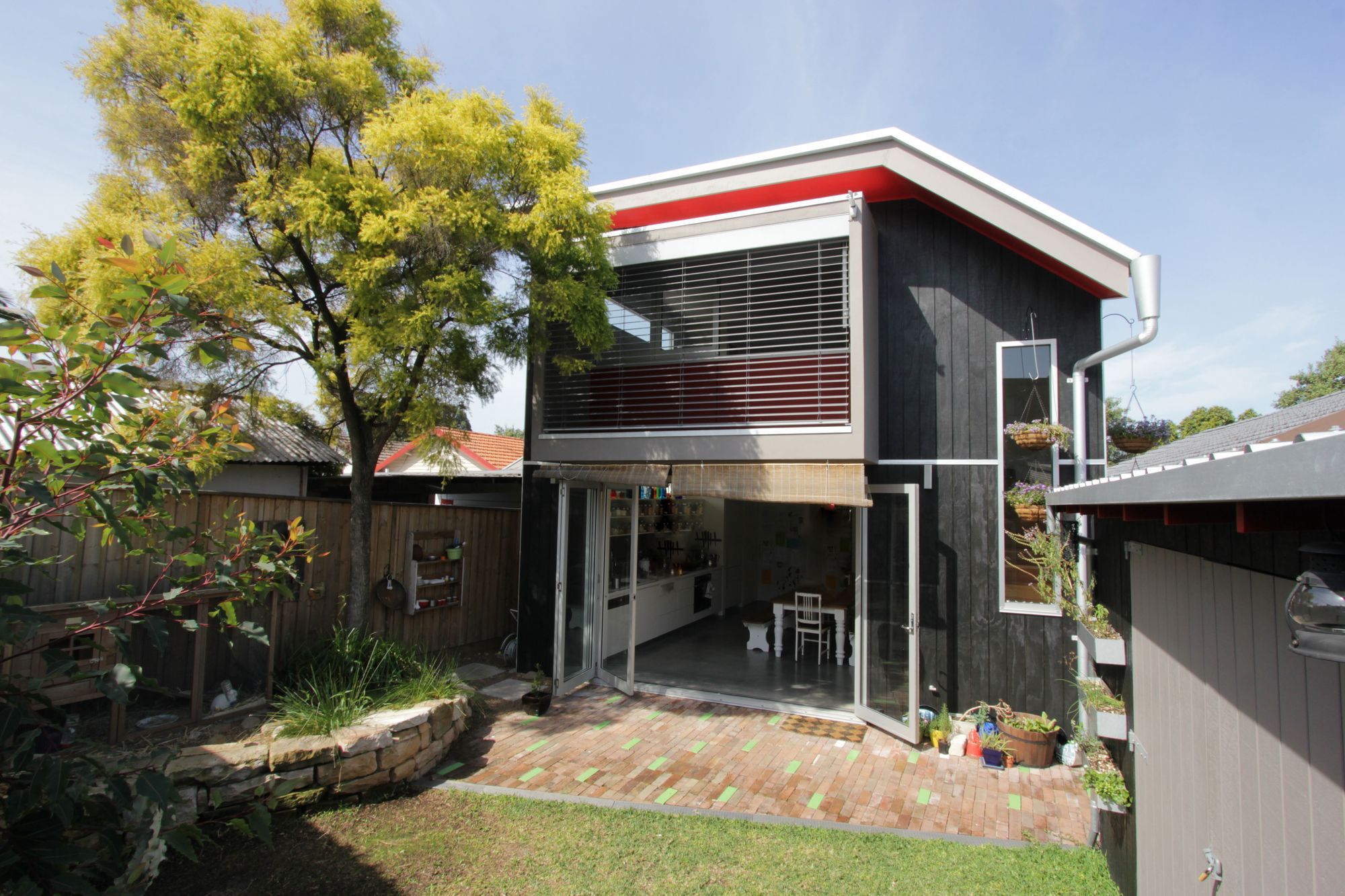 Marrickville Puppy Ear House