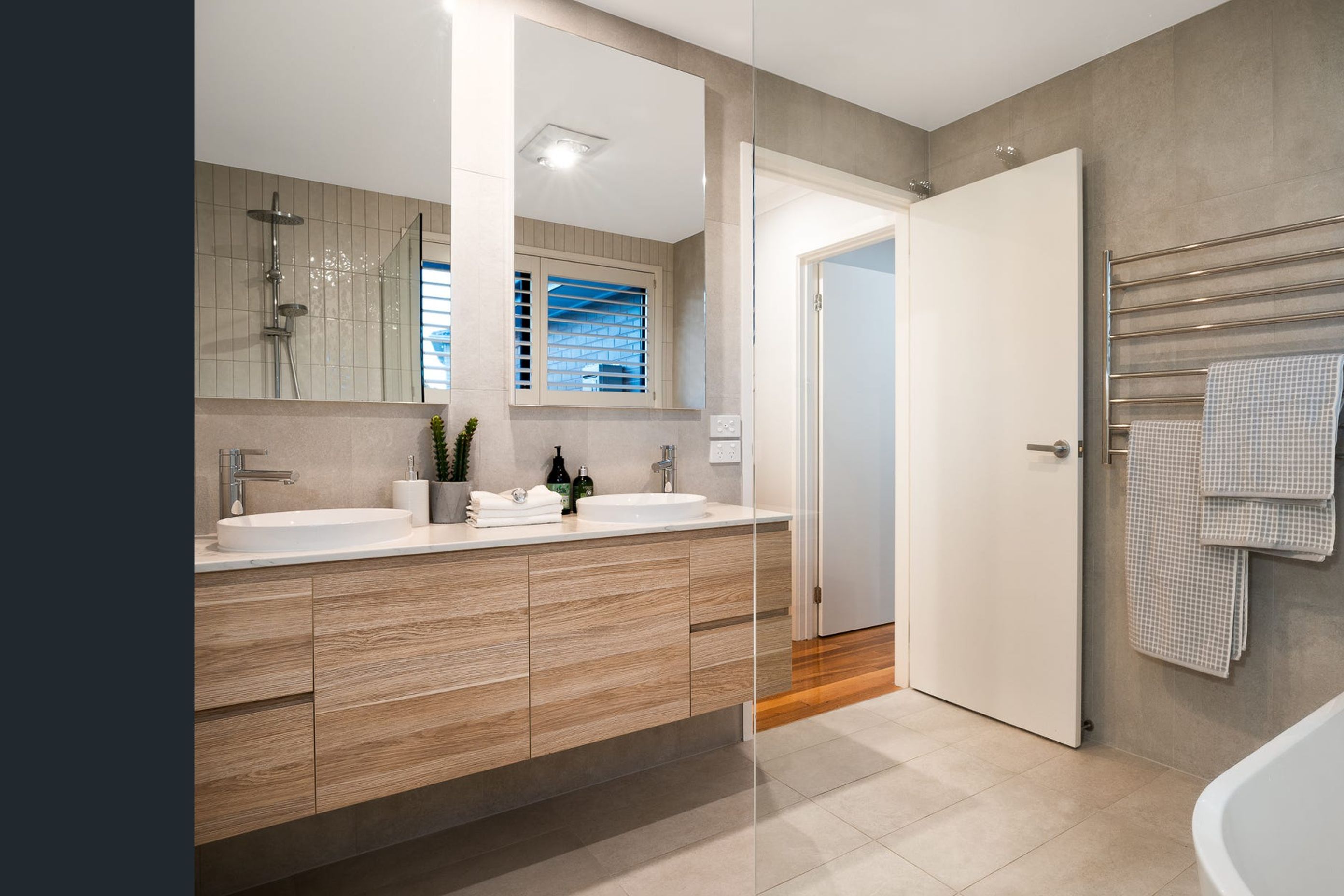 bath-v2.jpg