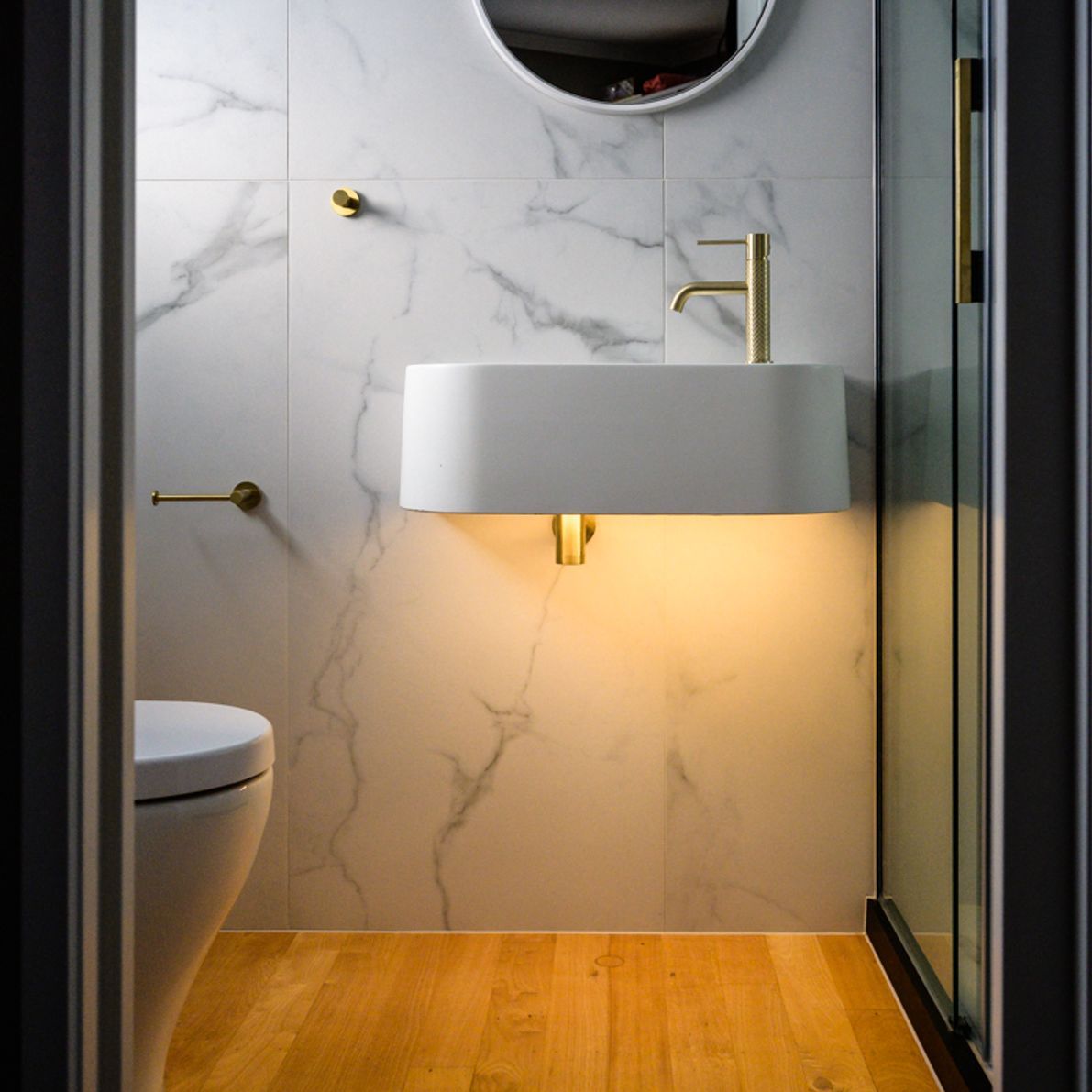 bathroom-ensuite-interior-design.jpg