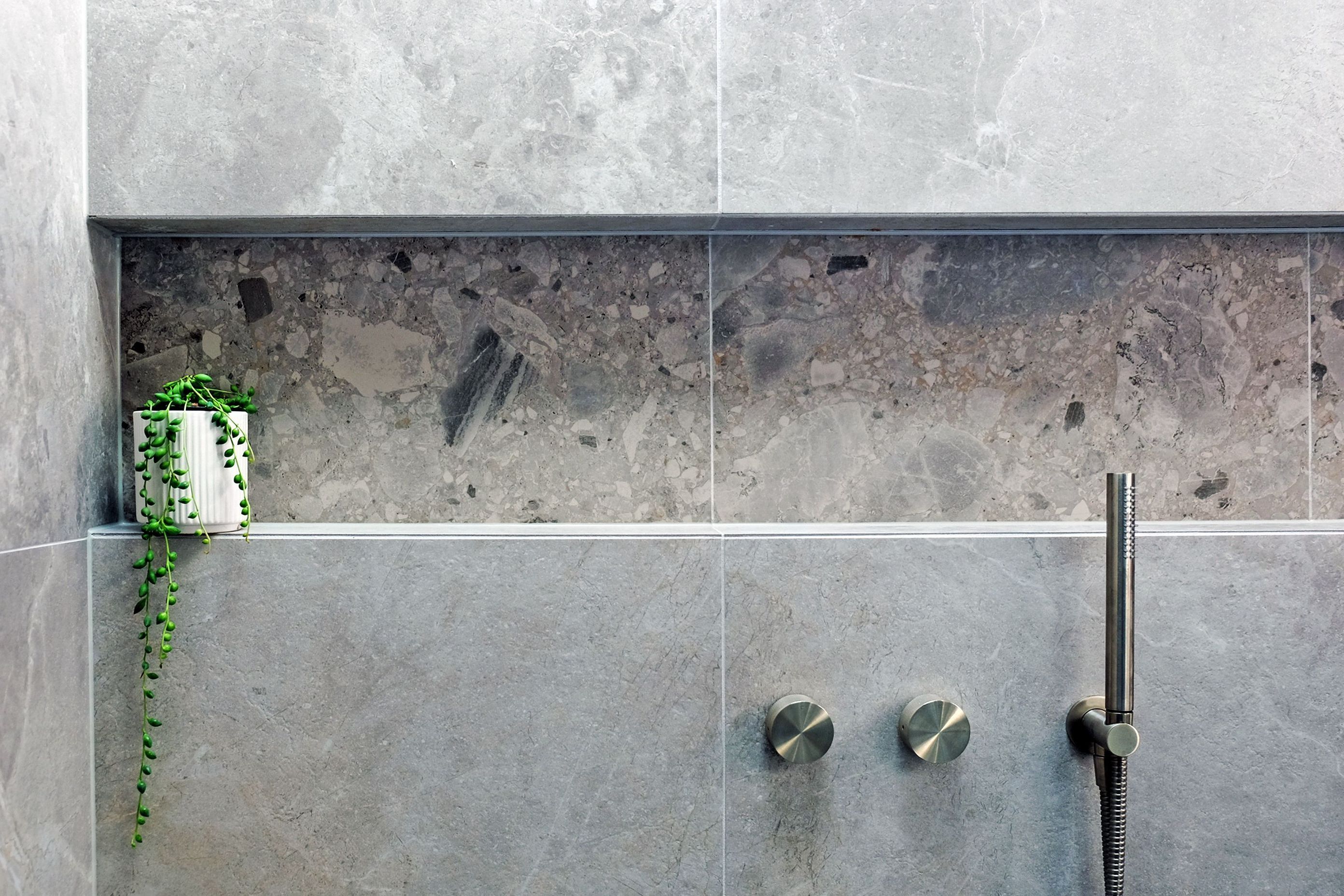 bathroom-niche.jpg