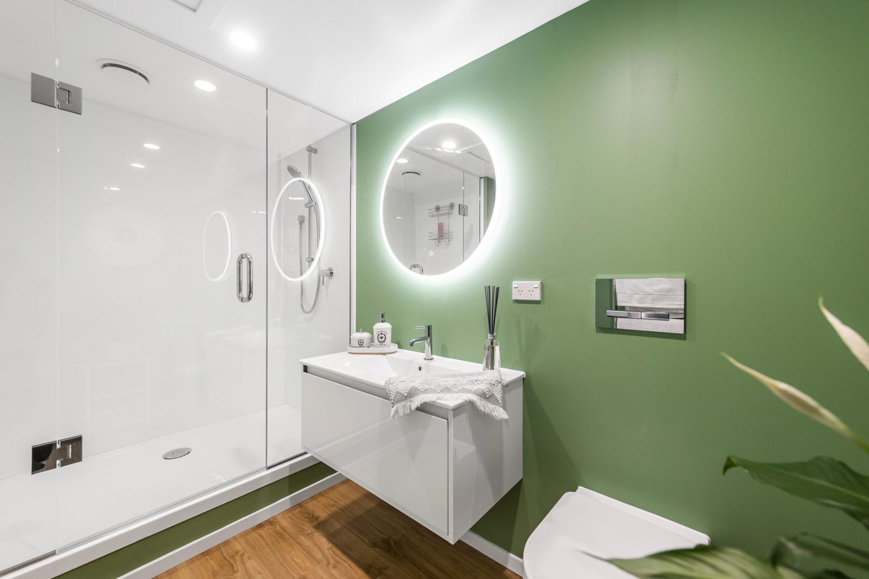 bathroom-v13.jpg