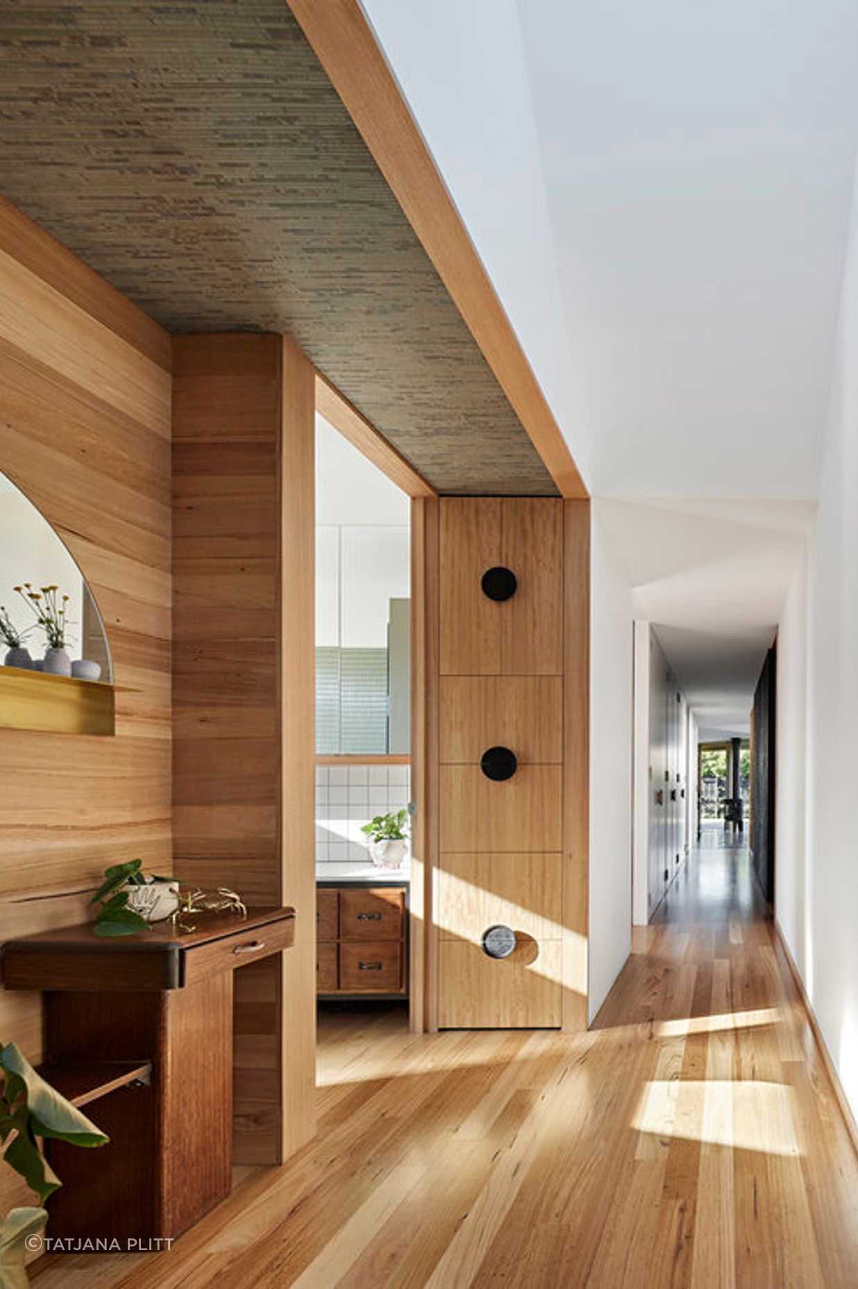 Bent Annexe
