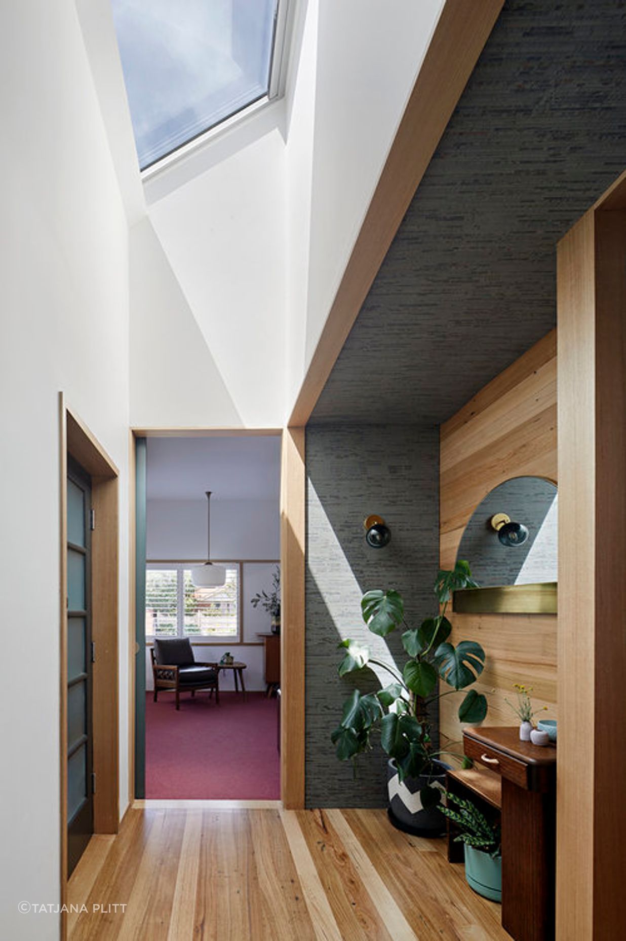 Bent Annexe