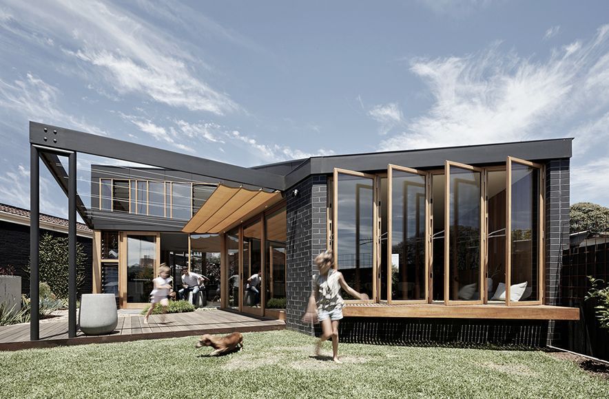 Bent Annexe