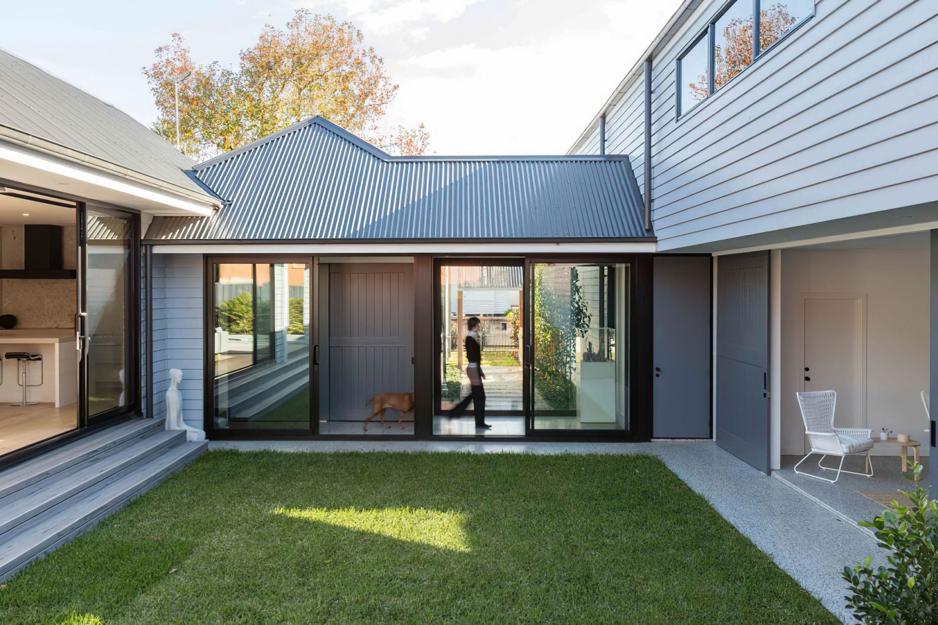 buildmeA282DDJohnstoneAve12-1024x596-gigapixel-standard-scale-481x-v3.jpg