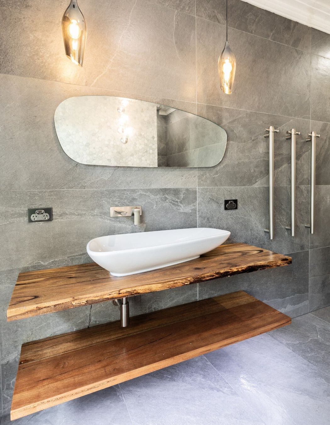 DEEPDENE - Terry St | Bathroom Renovation