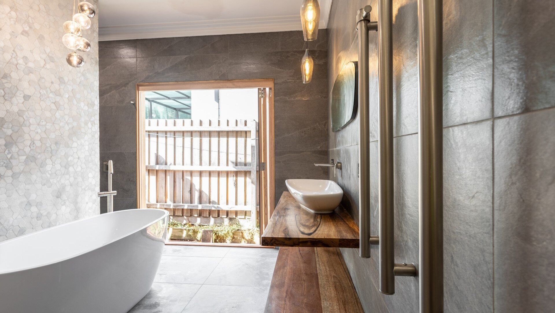 DEEPDENE - Terry St | Bathroom Renovation banner