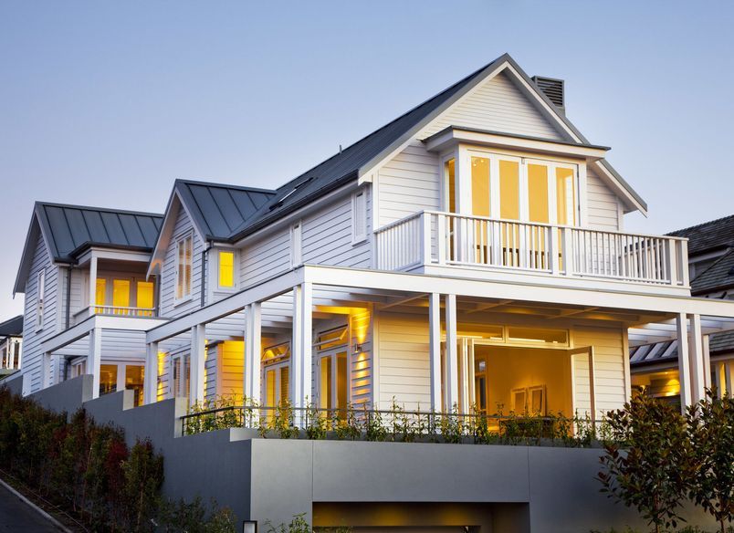 Sarsfield House