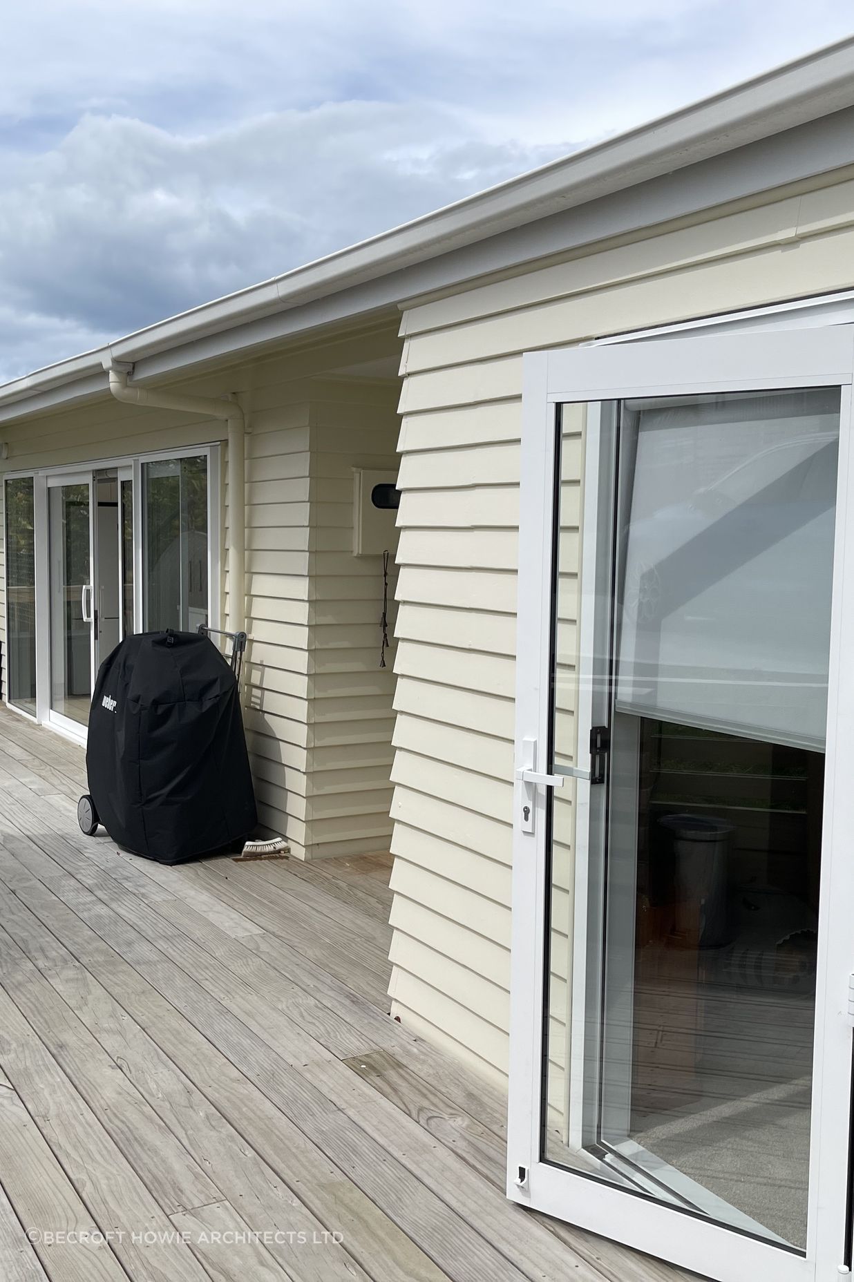 exterior-deck-looking-north-v5.jpeg