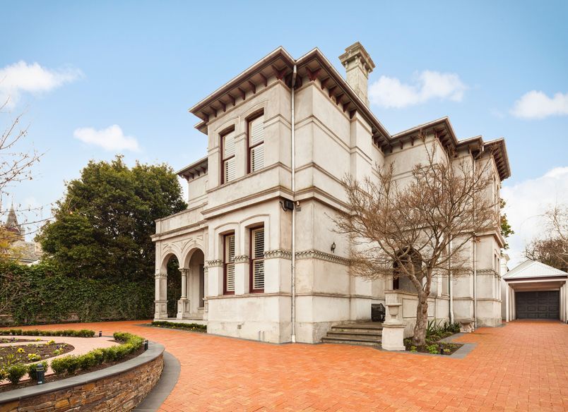 Victorian Reno