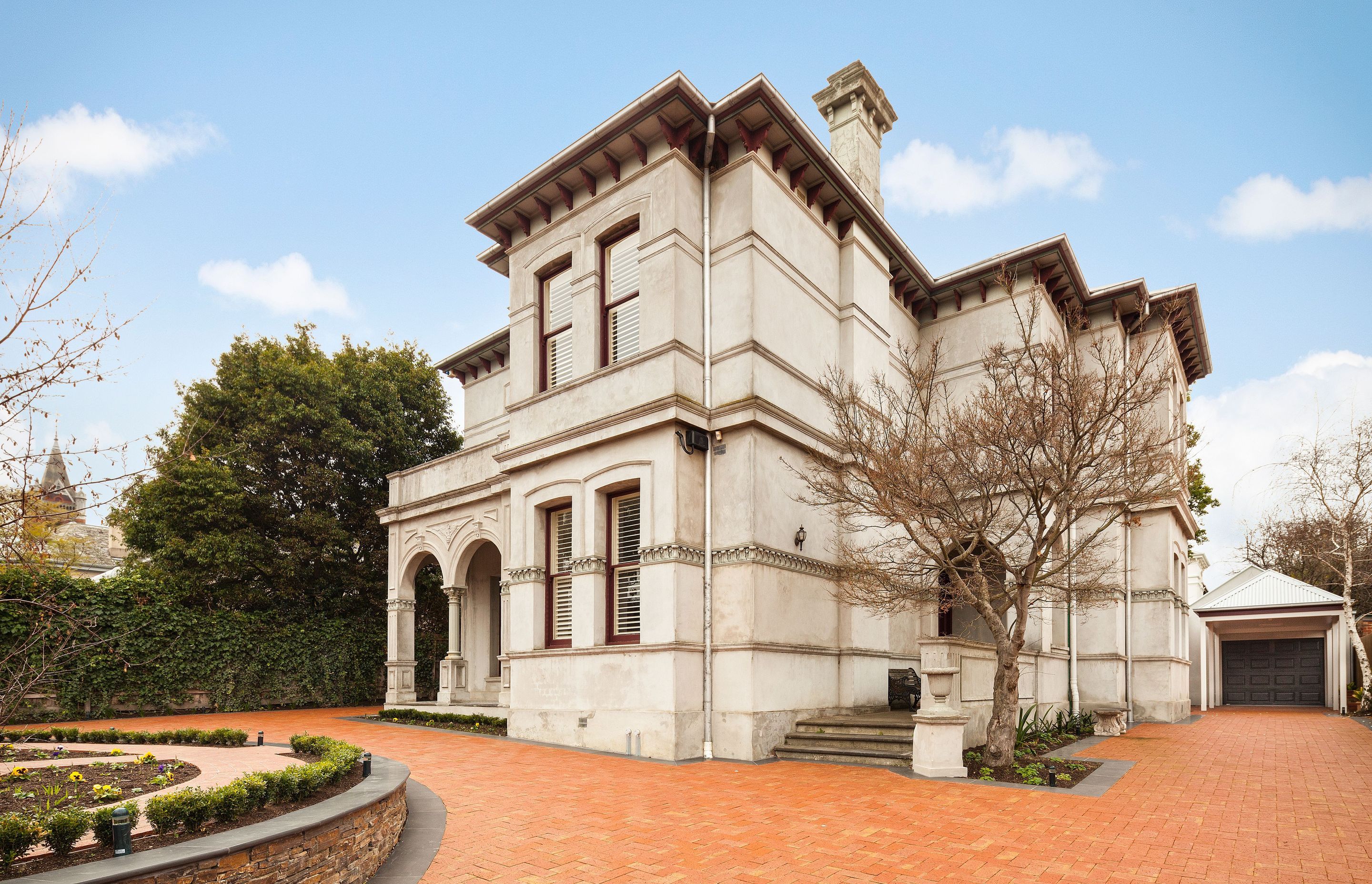 Victorian Reno