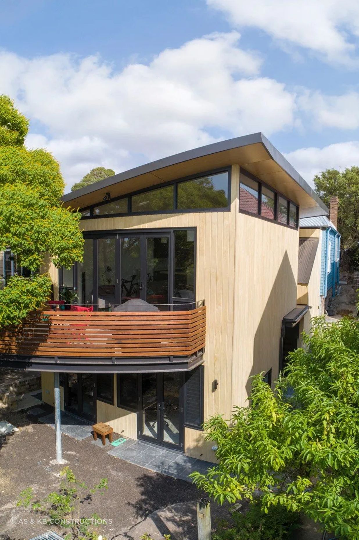 DRUMMOYNE, Broughton St