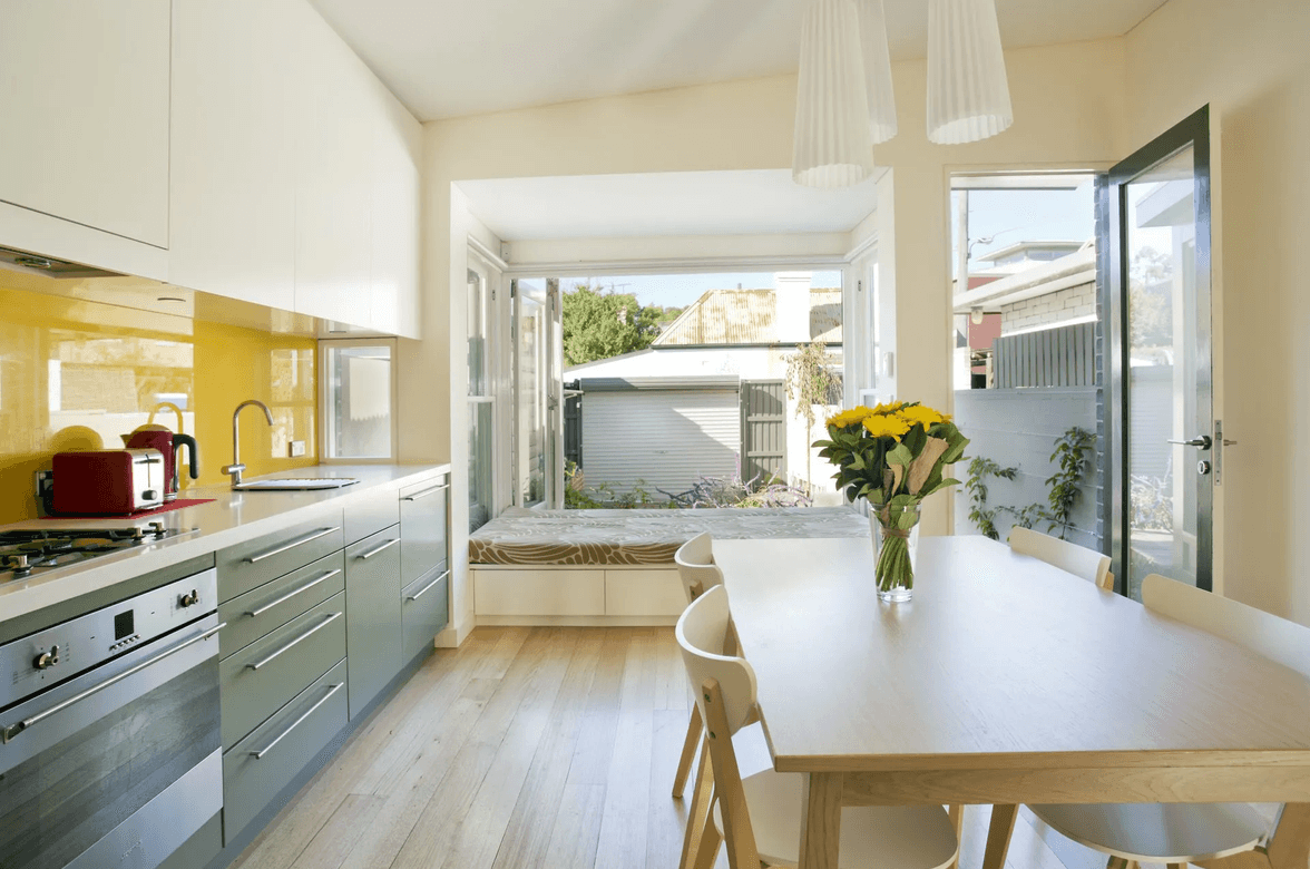 ENMORE, Edgeware