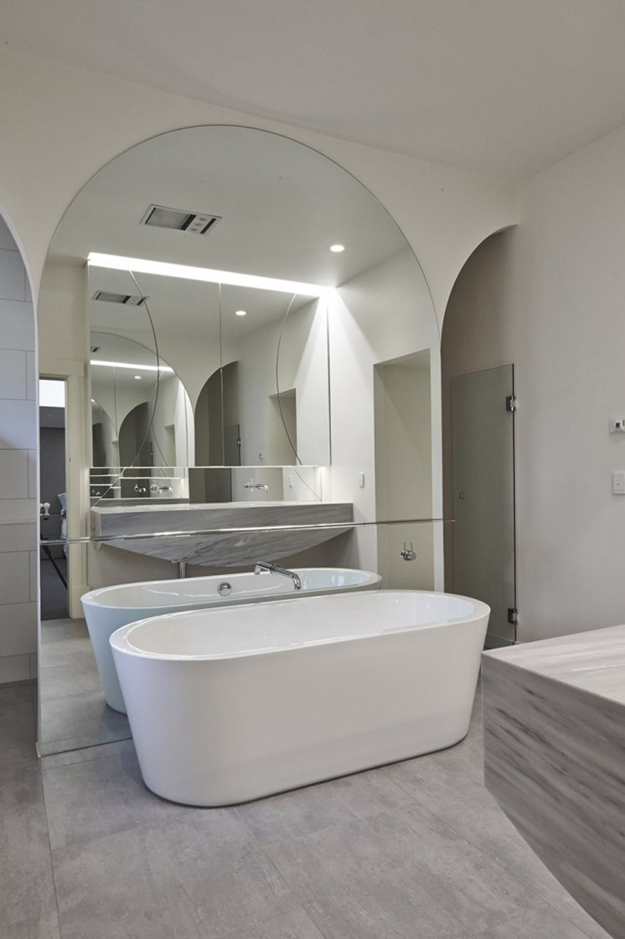 Deco Residence