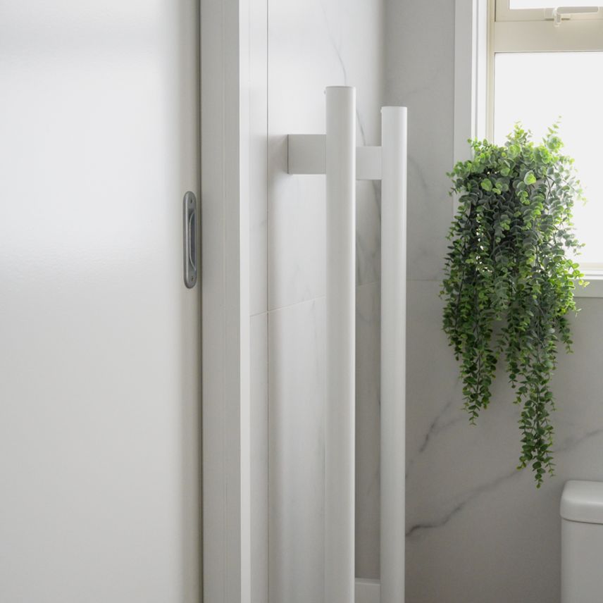 feature-details-bathroom-interior-designer.jpg