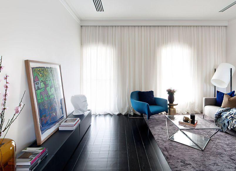 Contrast House