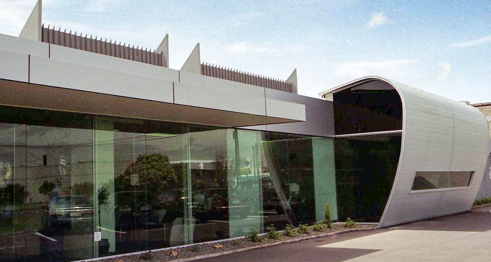 Rosebank Road, Avondale banner